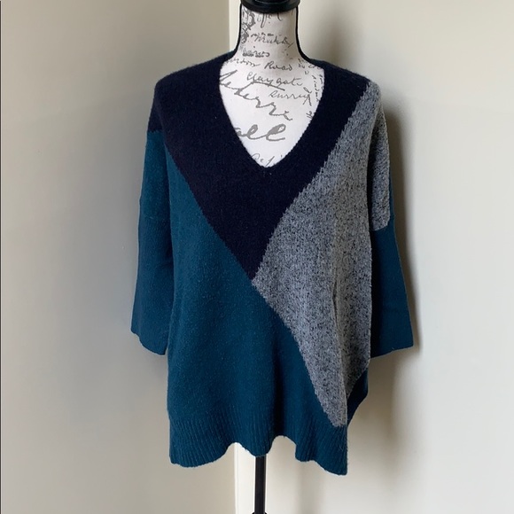 LOFT Sweaters - LOFT Tunic Sweater